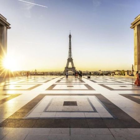 Tour Eiffel Terrasse Vue Seine Apartment Paris Exterior photo